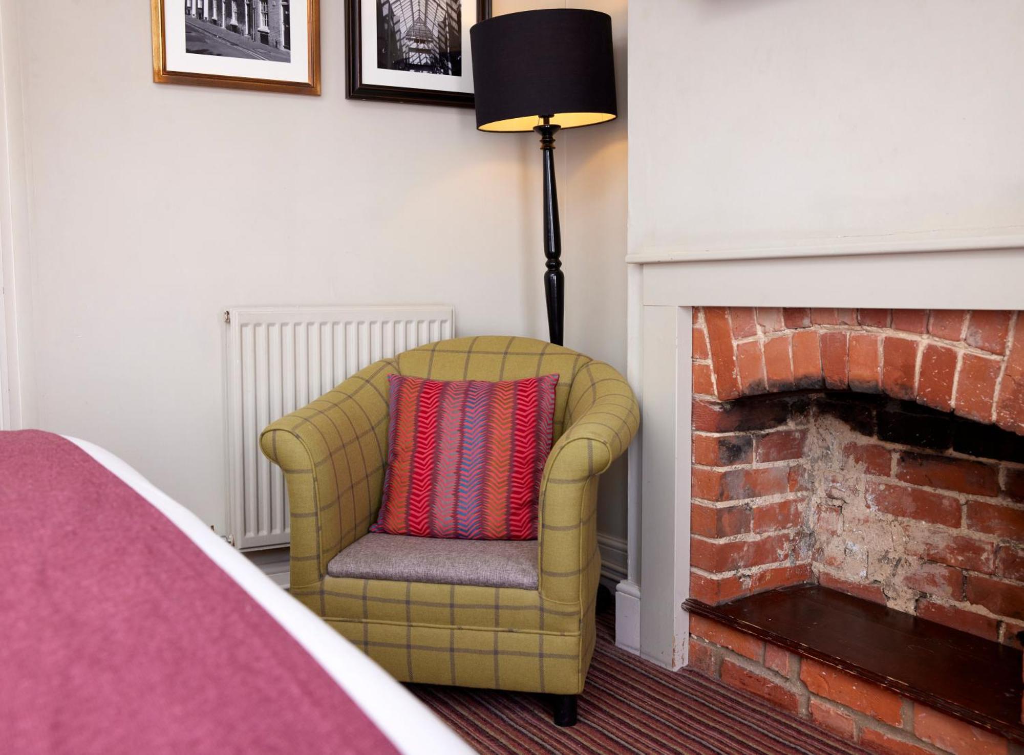 The Bushel By Greene King Inns Bury St. Edmunds Eksteriør bilde